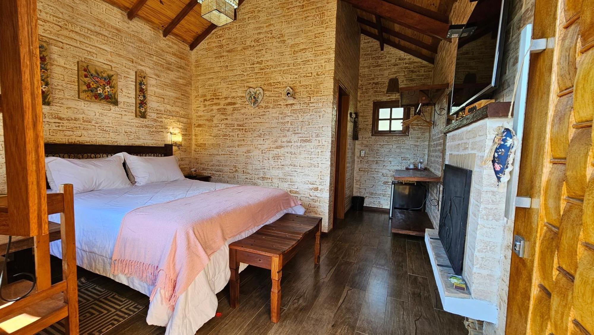 Chale Gosto Da Roca Villa Monte Verde  Eksteriør billede